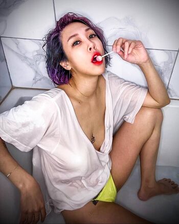 Full leaked Mizz hwa private photo