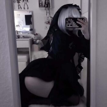 Full leaked Mkrittay private photo