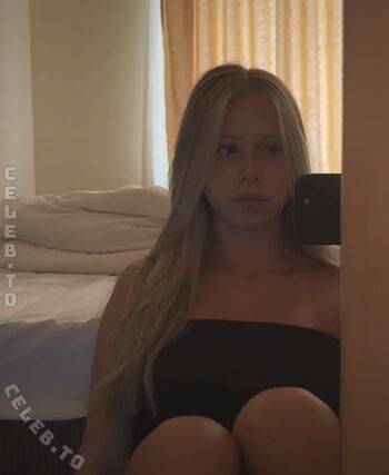 Full leaked Mmelleh private photo