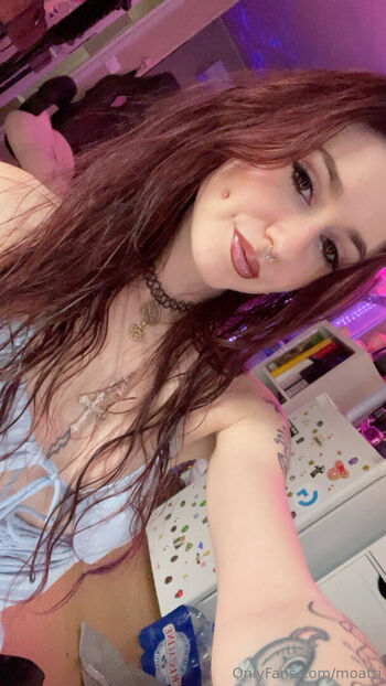 Full leaked Moatti private photo