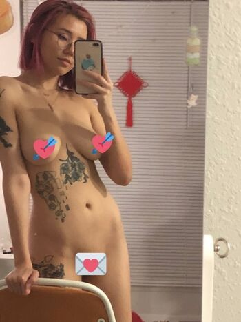 Full leaked Mochibunny private photo