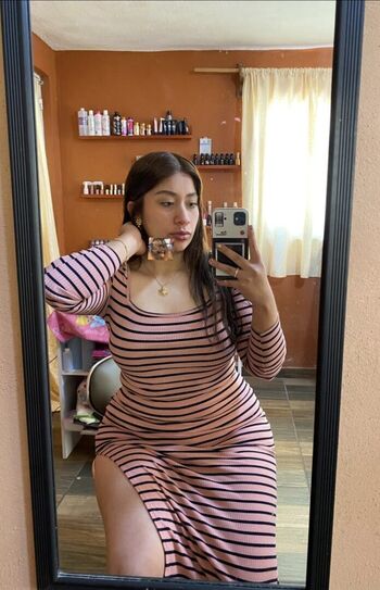 Full leaked Modelo desnuda private photo