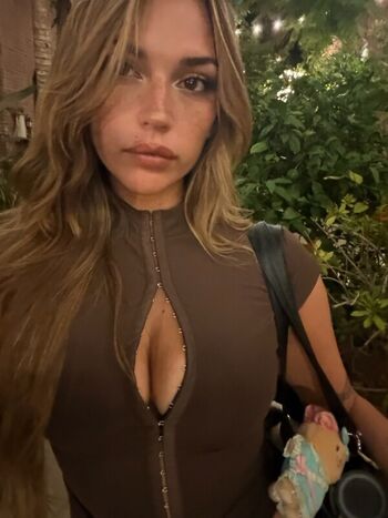 Full leaked Mole private photo