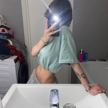 Full leaked Molli private photo