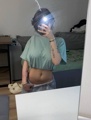 Full leaked Molli private photo