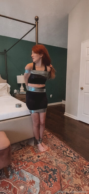 Full leaked Mollimuse page private photo