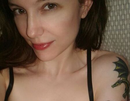 Full leaked Molly bee private photo