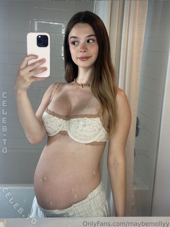 Full leaked Molly little private photo