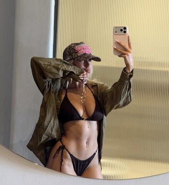 Full leaked Molly marsh private photo
