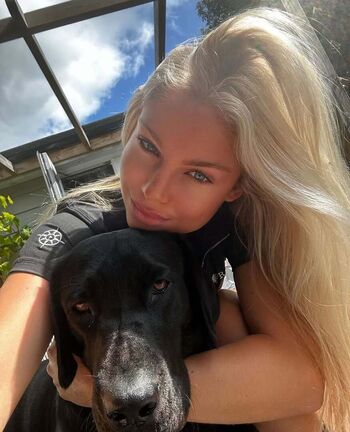 Full leaked Mollymercedes private photo