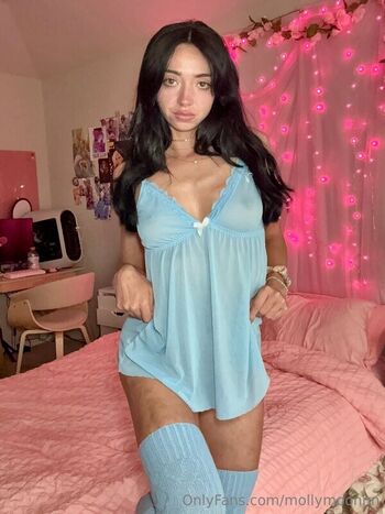 Full leaked Mollymoonnn private photo