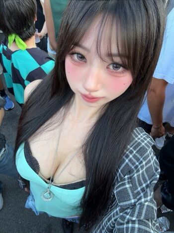 Full leaked Mollyshen private photo
