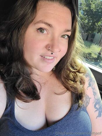 Full leaked Momma private photo