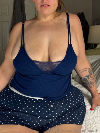 Full leaked Mommagerth page private photo