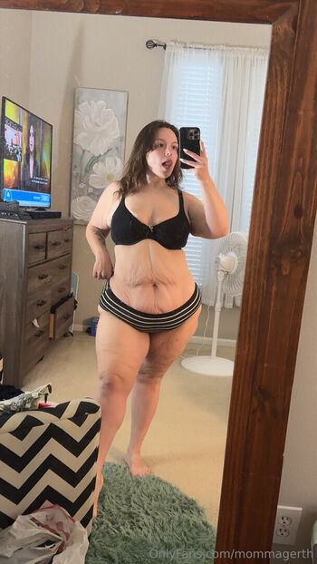 Full leaked Mommagerth page private photo