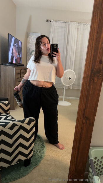Full leaked Mommagerth page private photo