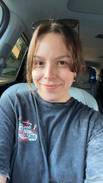 Full leaked Mommagerth page private photo
