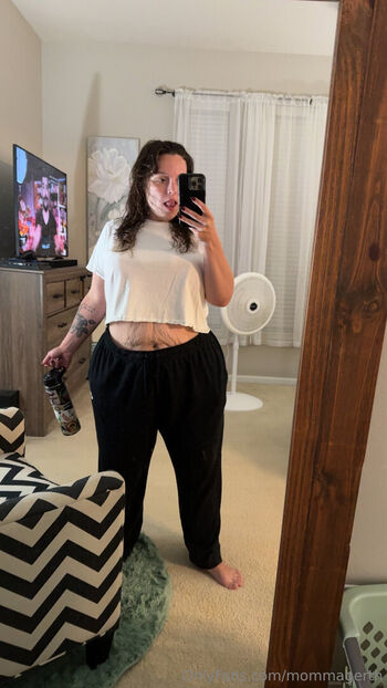 Full leaked Mommagerth page private photo