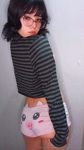 Full leaked Momoiro cosplay page private photo