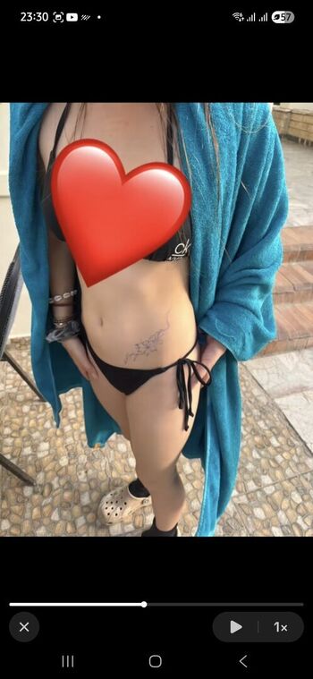 Full leaked Mona mona private photo
