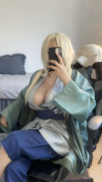 Full leaked Monchymoon page private photo