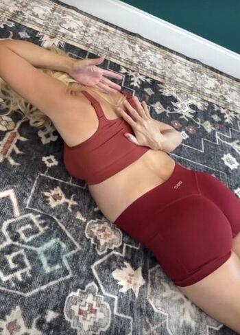 Full leaked Mondragon chiropractic private photo