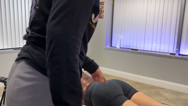 Full leaked Mondragon chiropractic private photo