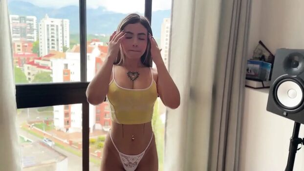 Full leaked Monica gomez private photo