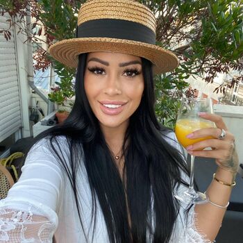Full leaked Monicasuarez private photo
