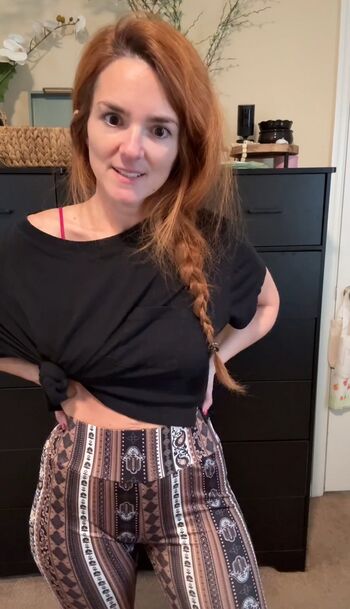 Full leaked Monique villa private photo