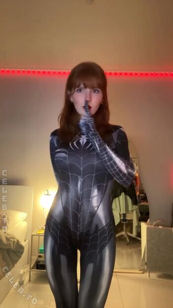 Full leaked Monominji private photo