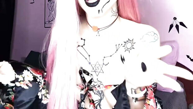 Full leaked Moonagnes private photo