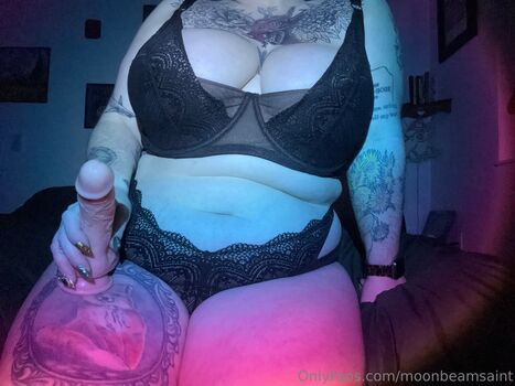 Full leaked Moonbeamsaint page private photo