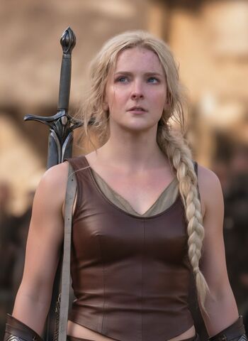 Full leaked Morfydd clark private photo