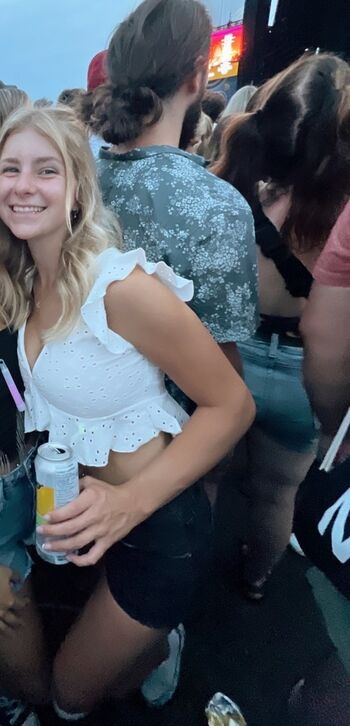 Full leaked Morgan beard private photo
