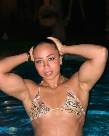 Full leaked Moroccan private photo