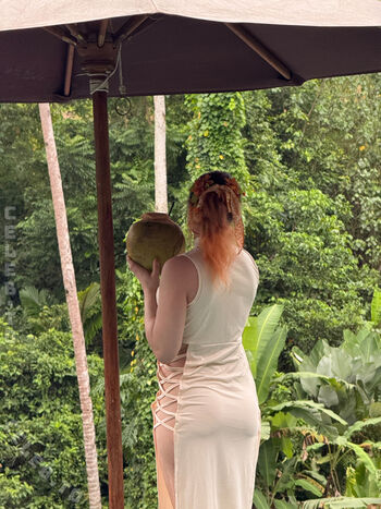 Full leaked Mowky private photo