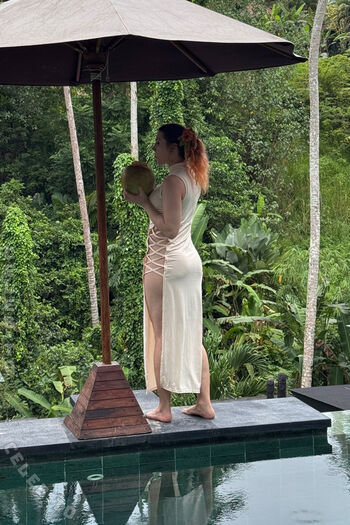 Full leaked Mowky private photo