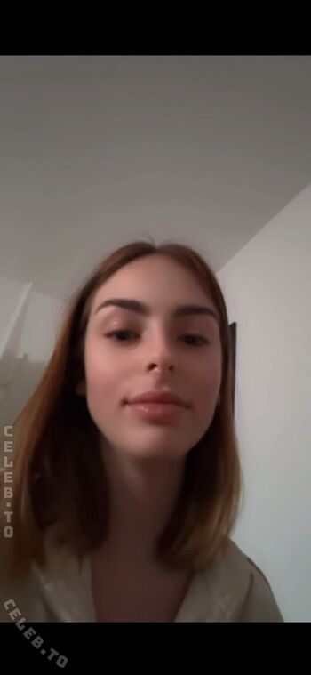 Full leaked Mrandmrssavage private photo