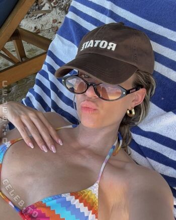 Full leaked Mrs bella private photo