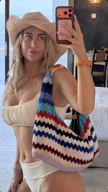 Full leaked Mrs bella private photo