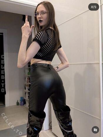Full leaked Mrs crazy private photo