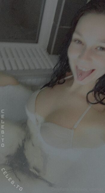 Full leaked Mrs emmax private photo