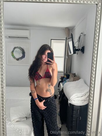 Full leaked Mrs emmax private photo