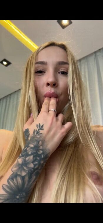 Full leaked Mrs honey private photo