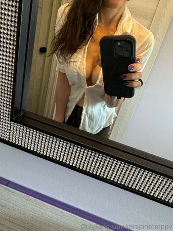 Full leaked Mrsjanetm private photo