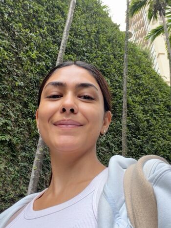 Mrunal thakur