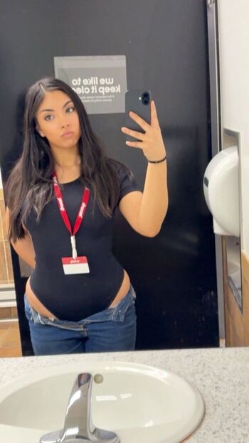 Full leaked Msalondrarae page private photo