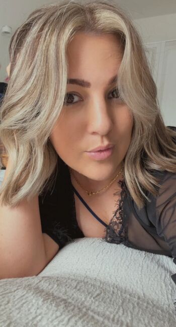 Full leaked Msbellewarick private photo