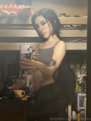 Full leaked Msliterate private photo